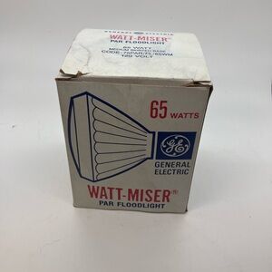 General Electric Watt-Miser 65W PAR Floodlight Bulb - White NOS